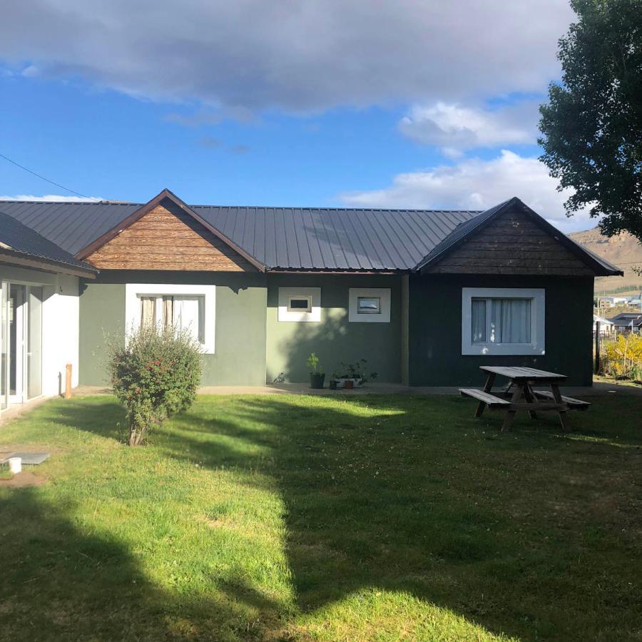 Hospedar Calafate - Los Lupinos Hotell El Calafate Eksteriør bilde