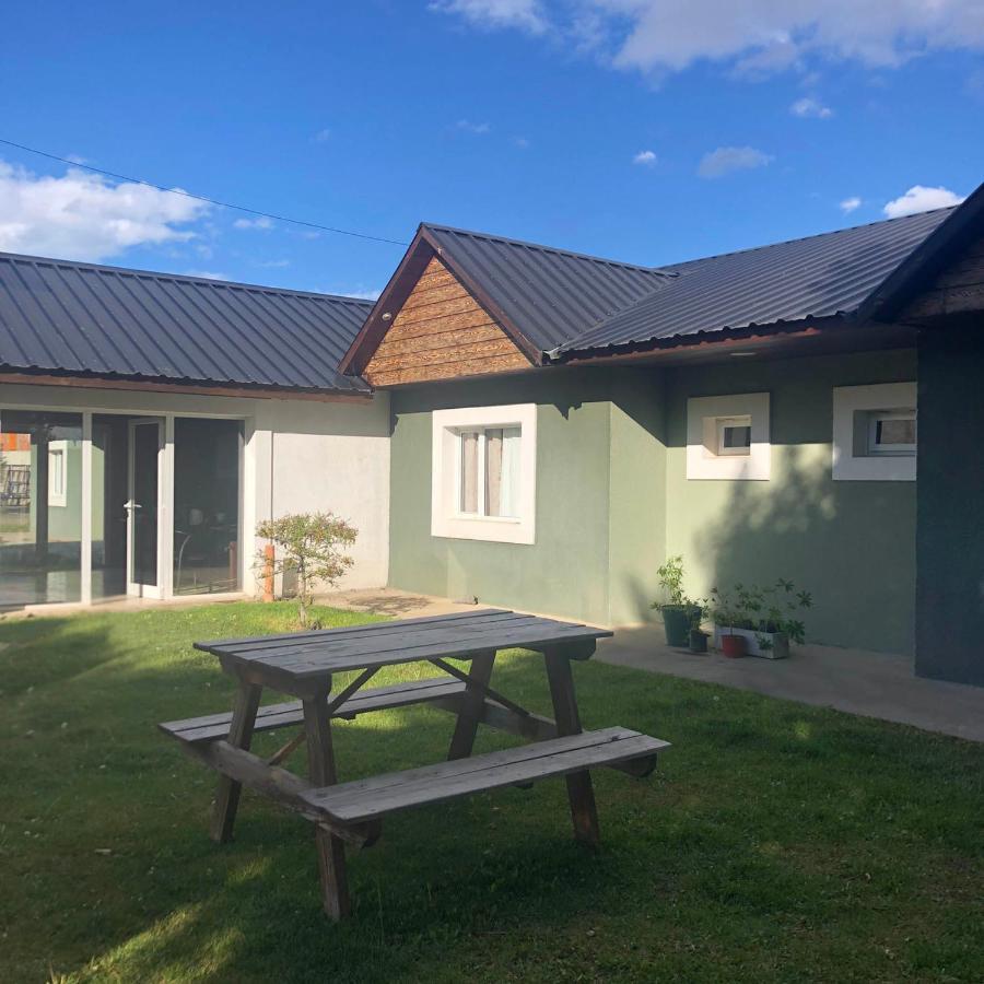 Hospedar Calafate - Los Lupinos Hotell El Calafate Eksteriør bilde