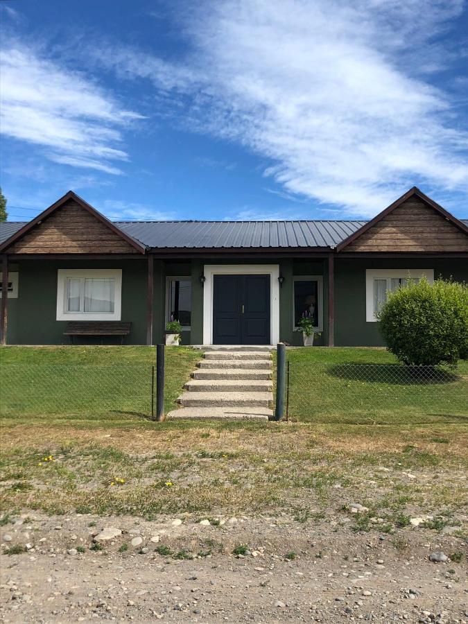 Hospedar Calafate - Los Lupinos Hotell El Calafate Eksteriør bilde